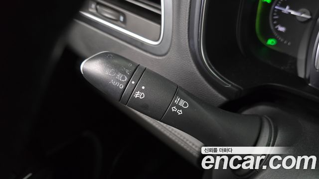 Renault Korea QM6 Gasoline 2WD RE Signature 2019 — фото 29