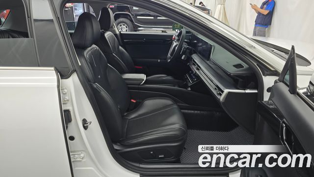 Hyundai Grandeur (GN7) 3.5 LPG 2WD (Taxi) Deluxe 2023 — фото 13