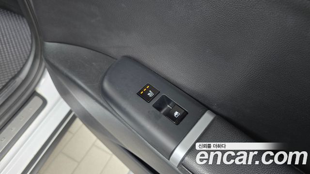 Hyundai Grandeur (GN7) 3.5 LPG 2WD (Taxi) Deluxe 2023 — фото 20