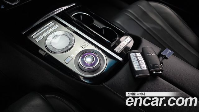 Genesis G80 (RG3) Gasoline 2.5 Turbo AWD 2021 — фото 9