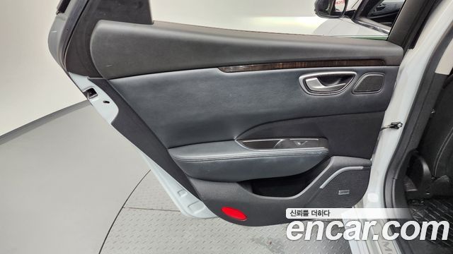 Renault Korea SM6 1.6 TCe RE 2016 — фото 25
