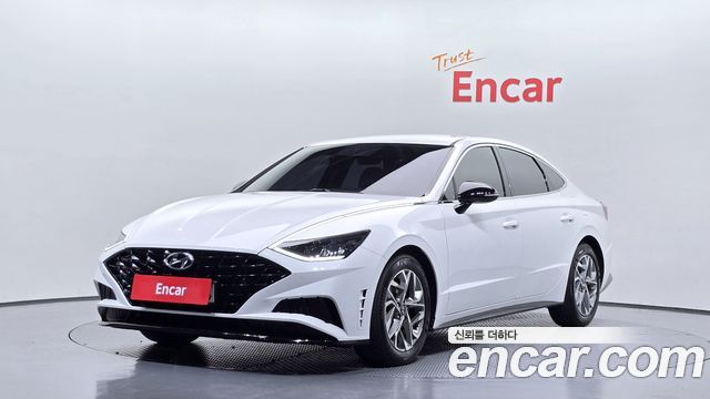 Hyundai Sonata (DN8) 2.0 Premium Plus