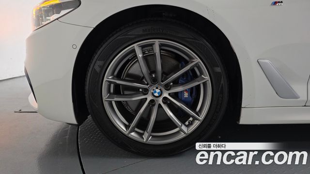 BMW 5 Series (G30) 530i M Sport Package Plus 2018 — фото 5