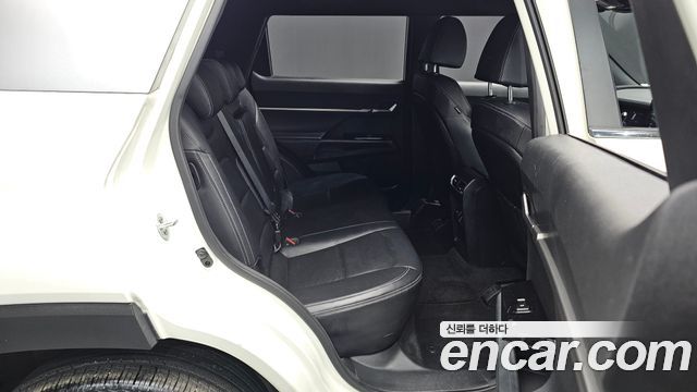 KG Mobility (SsangYong) Torres Gasoline 1.5 2WD T5 2023 — фото 11