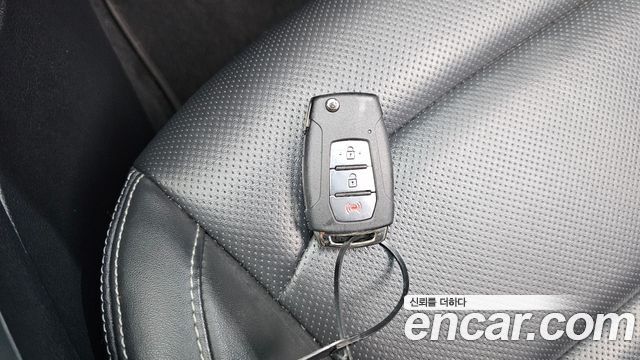 KG Mobility (SsangYong) Torres Gasoline 1.5 2WD T5 2023 — фото 28