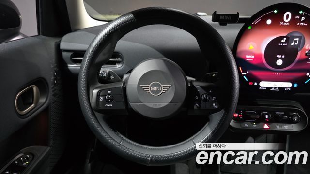 MINI Cooper C (IV) 5Door Essential 2025 — фото 13