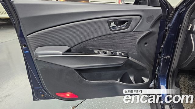 KG Mobility (SsangYong) Very New Tivoli Gasoline 1.5 2WD V5 2020 — фото 24