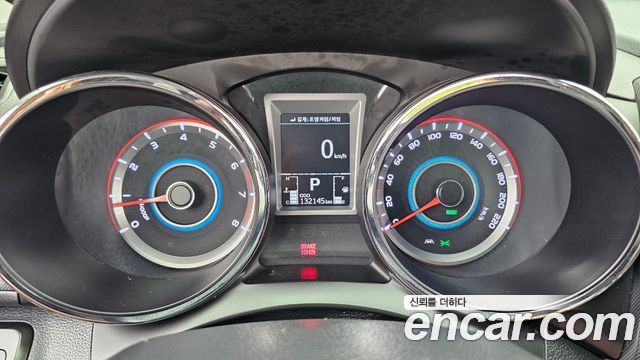 KG Mobility (SsangYong) Tivoli LX 2WD 2017 — фото 8