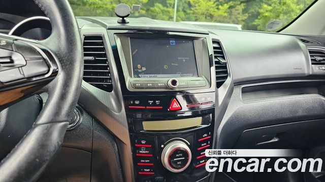 KG Mobility (SsangYong) Tivoli LX 2WD 2017 — фото 14