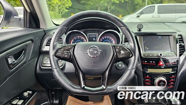 KG Mobility (SsangYong) Tivoli LX 2WD 2017 — фото 15