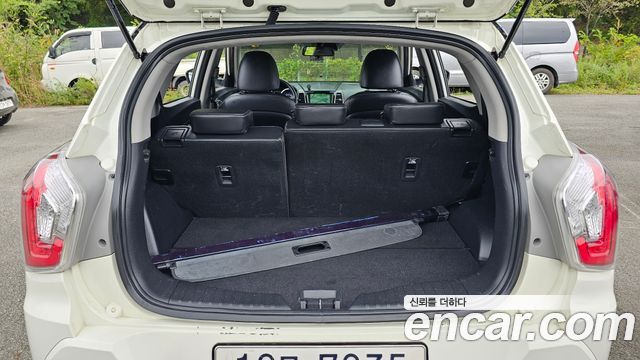 KG Mobility (SsangYong) Tivoli LX 2WD 2017 — фото 20
