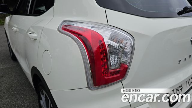 KG Mobility (SsangYong) Tivoli LX 2WD 2017 — фото 23