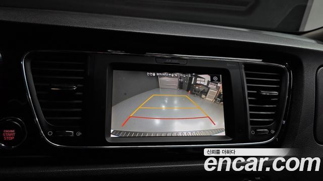 Kia Carnival 9-Seater Prstige 2019 — фото 14