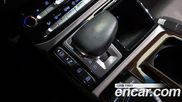 Genesis EQ900 3.3 T-GDI AWD Prestige 2016 — фото 9
