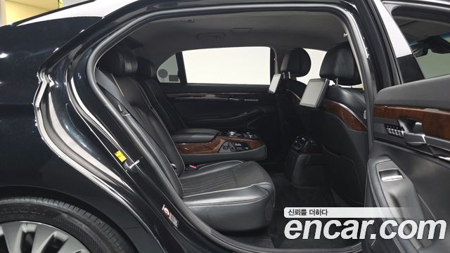 Genesis EQ900 3.3 T-GDI AWD Prestige 2016 — фото 15
