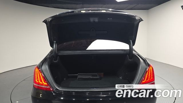 Genesis EQ900 3.3 T-GDI AWD Prestige 2016 — фото 24