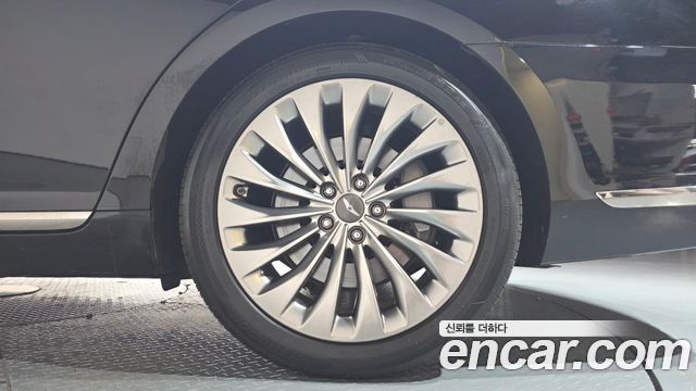 Genesis EQ900 3.3 T-GDI AWD Prestige 2016 — фото 27