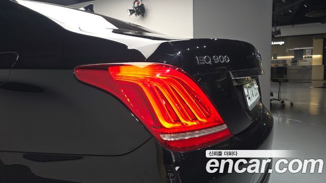 Genesis EQ900 3.3 T-GDI AWD Prestige 2016 — фото 29