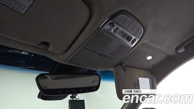 Genesis EQ900 3.3 T-GDI AWD Prestige 2016 — фото 35