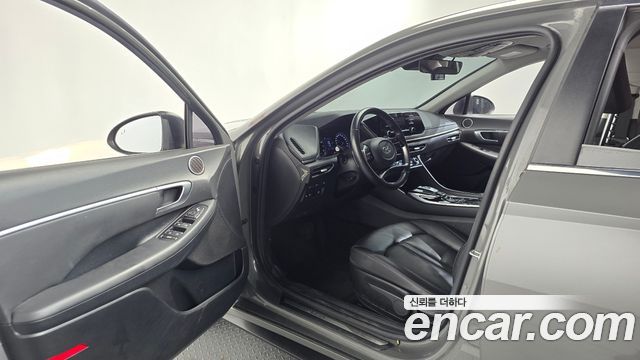 Hyundai Sonata (DN8) 2.0 LPG(rental car) Style 2021 — фото 10