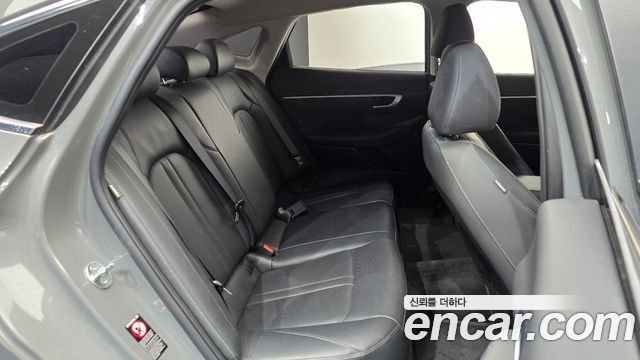 Hyundai Sonata (DN8) 2.0 LPG(rental car) Style 2021 — фото 11