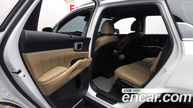 Kia Sorento (IV) Gasoline 2.5T 2WD Noblesse 2025 — фото 26