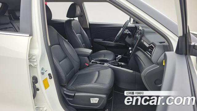 KG Mobility (SsangYong) Very New Tivoli Gasoline 1.5 2WD V3 2021 — фото 11