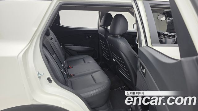 KG Mobility (SsangYong) Very New Tivoli Gasoline 1.5 2WD V3 2021 — фото 12