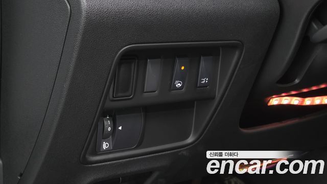 Renault Korea QM6 2.0 GDe RE Signature 2WD 2020 — фото 23
