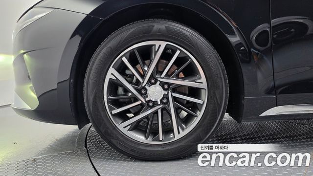 Hyundai Grandeur (IG) 2.5 Premium 2023 — фото 5