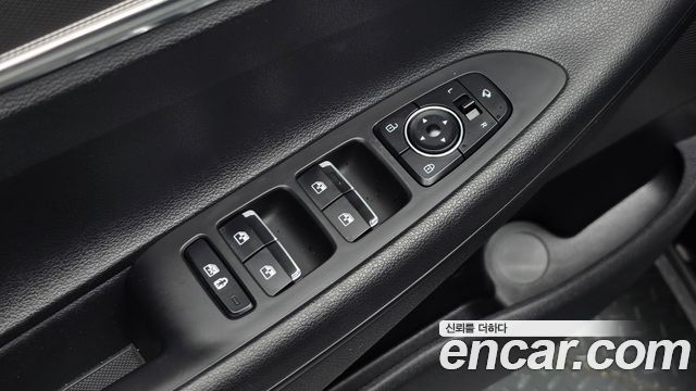 Hyundai Grandeur (IG) 2.5 Premium 2023 — фото 18