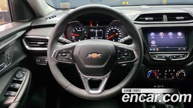 Chevrolet Trailblazer 1.3 Turbo 2WD LT 2022 — фото 13