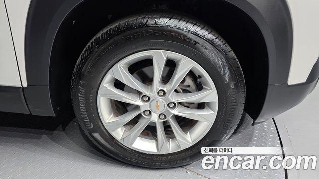 Chevrolet Trailblazer 1.3 Turbo 2WD LT 2022 — фото 21