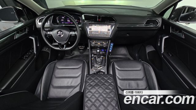 Volkswagen Tiguan Allspace 2.0 TDI Prestige 2020 — фото 7