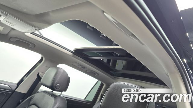 Volkswagen Tiguan Allspace 2.0 TDI Prestige 2020 — фото 19