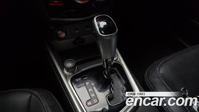 KG Mobility (SsangYong) Tivoli Diesel LX 2WD 2016 — фото 9