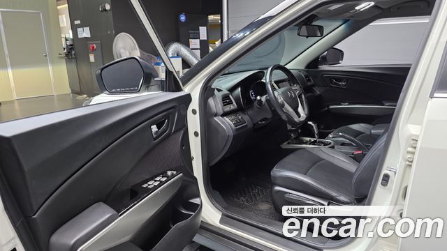 KG Mobility (SsangYong) Tivoli Diesel LX 2WD 2016 — фото 10