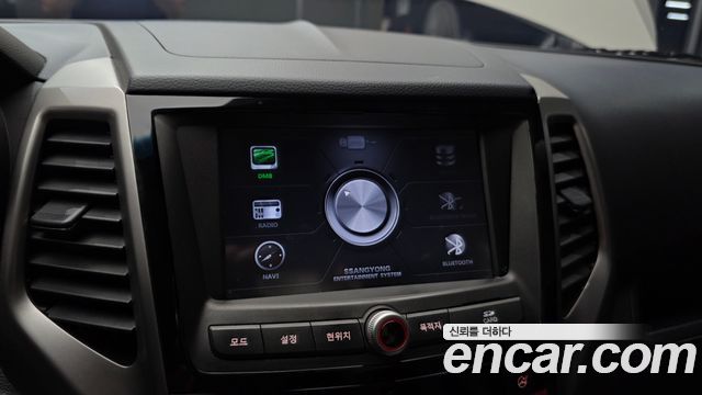 KG Mobility (SsangYong) Tivoli Diesel LX 2WD 2016 — фото 16