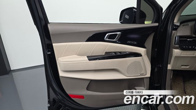 Kia Carnival (IV) Diesel 7-Seater Hi-Limousine Signature 2021 — фото 24