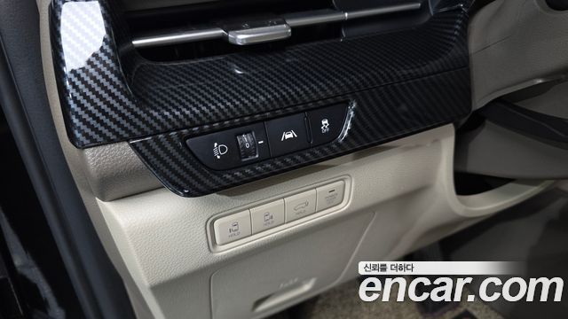 Kia Carnival (IV) Diesel 7-Seater Hi-Limousine Signature 2021 — фото 30