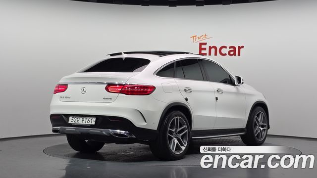 Mercedes-Benz GLE-Class (W166) GLE350 d 4MATIC Coupe 2018 — фото 2