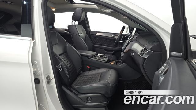 Mercedes-Benz GLE-Class (W166) GLE350 d 4MATIC Coupe 2018 — фото 11