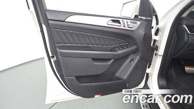 Mercedes-Benz GLE-Class (W166) GLE350 d 4MATIC Coupe 2018 — фото 24