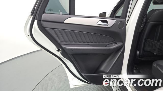 Mercedes-Benz GLE-Class (W166) GLE350 d 4MATIC Coupe 2018 — фото 25