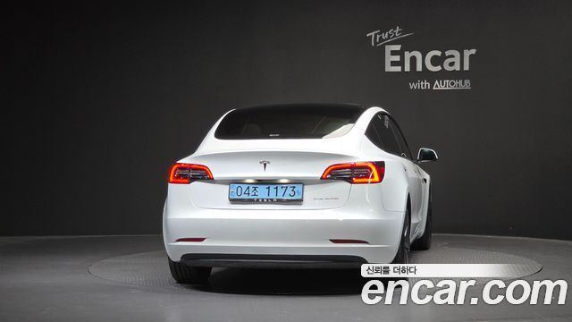 Tesla Model 3 Long Range AWD 2021 — фото 4