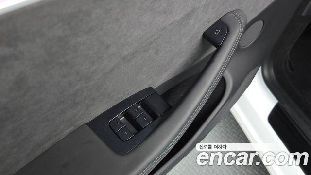 Tesla Model 3 Long Range AWD 2024 — фото 27