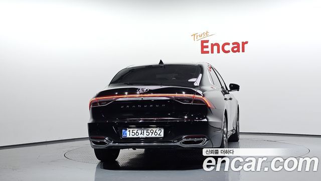 Hyundai Grandeur (IG) 2.5 Le Blanc 2023 — фото 4
