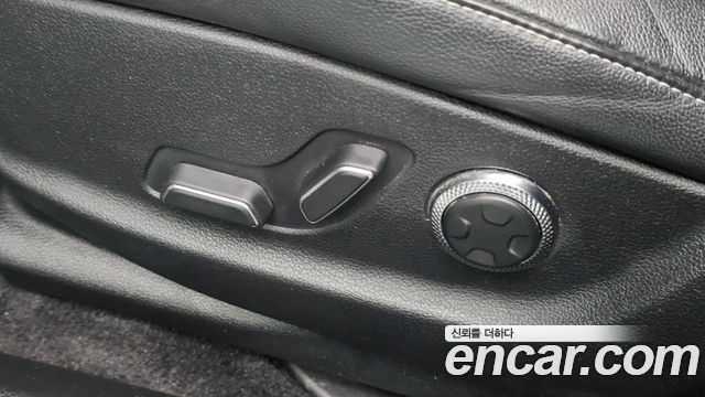 Genesis G80 (RG3) Gasoline 2.5 Turbo 2WD 2022 — фото 27