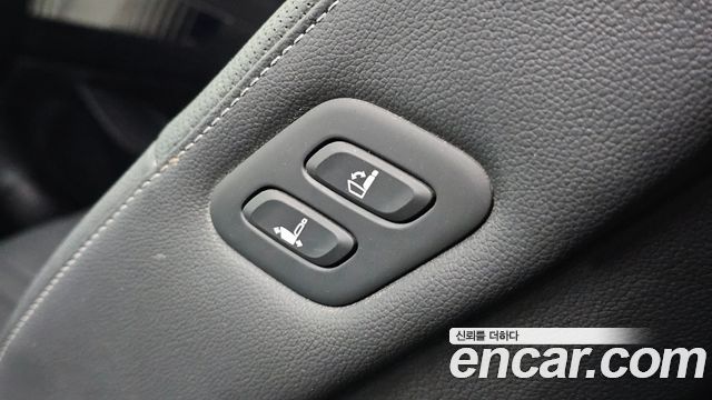 Genesis G80 (RG3) Gasoline 2.5 Turbo 2WD 2022 — фото 29