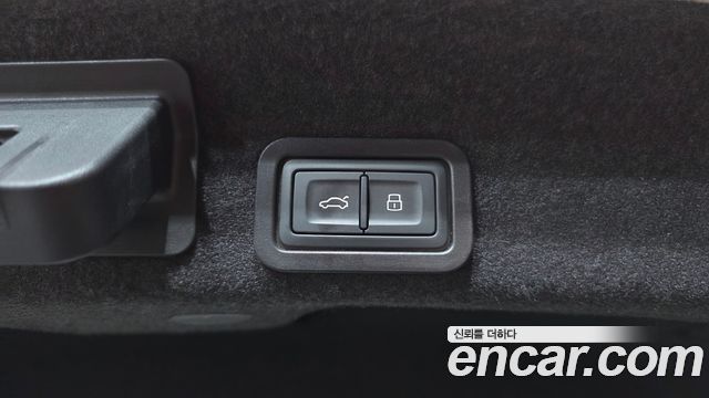 Audi A6 (C8) 40 TDI Premium 2023 — фото 32